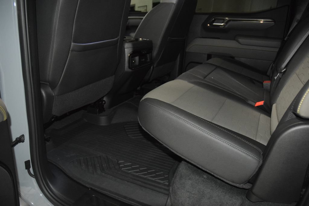 Used 2024 Chevrolet Silverado 1500 ZR2 w/ ZR2 Bison Edition AWD/4WD image 46