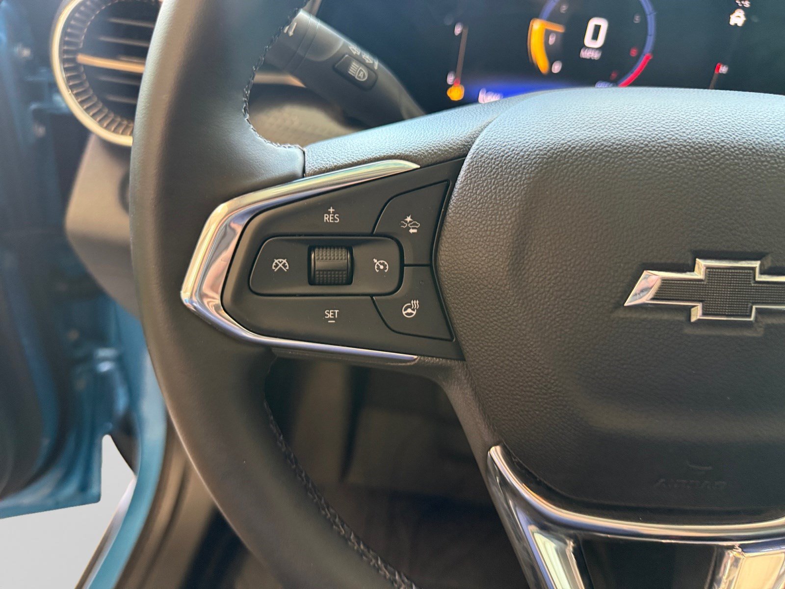 Used 2025 Chevrolet Trax ACTIV w/ Driver Confidence Package FWD image 24