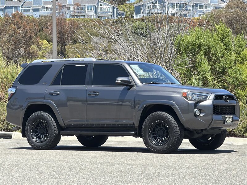 Used 2016 Toyota 4Runner SR5 Premium RWD image 8