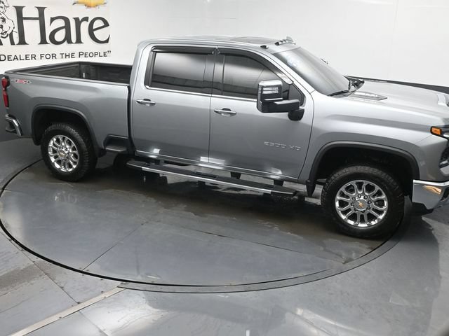 Certified 2025 Chevrolet Silverado 2500 LTZ w/ LTZ Convenience Package AWD/4WD image 38