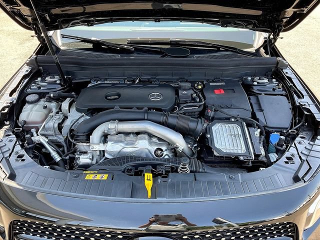 Certified 2024 Mercedes-Benz GLB 250 4MATIC image 32