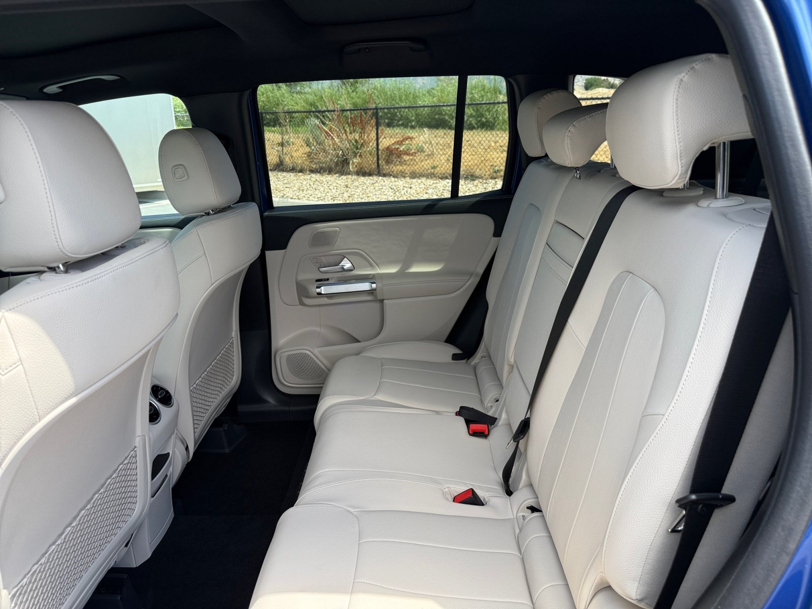 New 2026 Mercedes-Benz GLB 250 4MATIC image 17