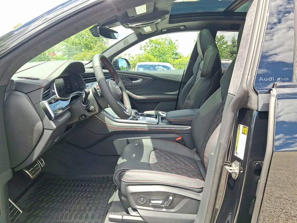 New 2026 Audi SQ8 Prestige AWD/4WD image 6