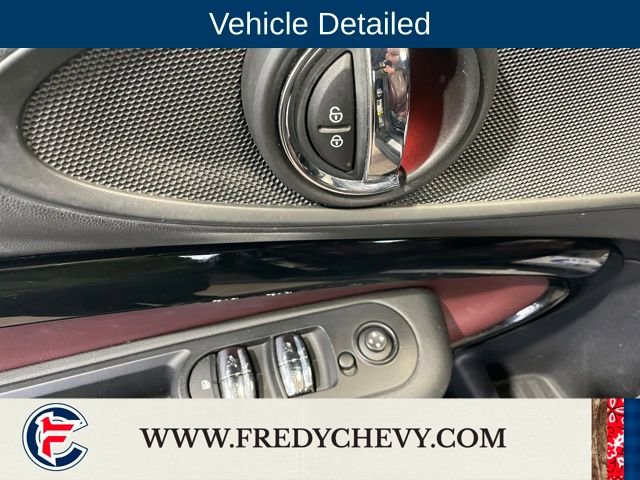 Used 2017 MINI Cooper Clubman S image 12