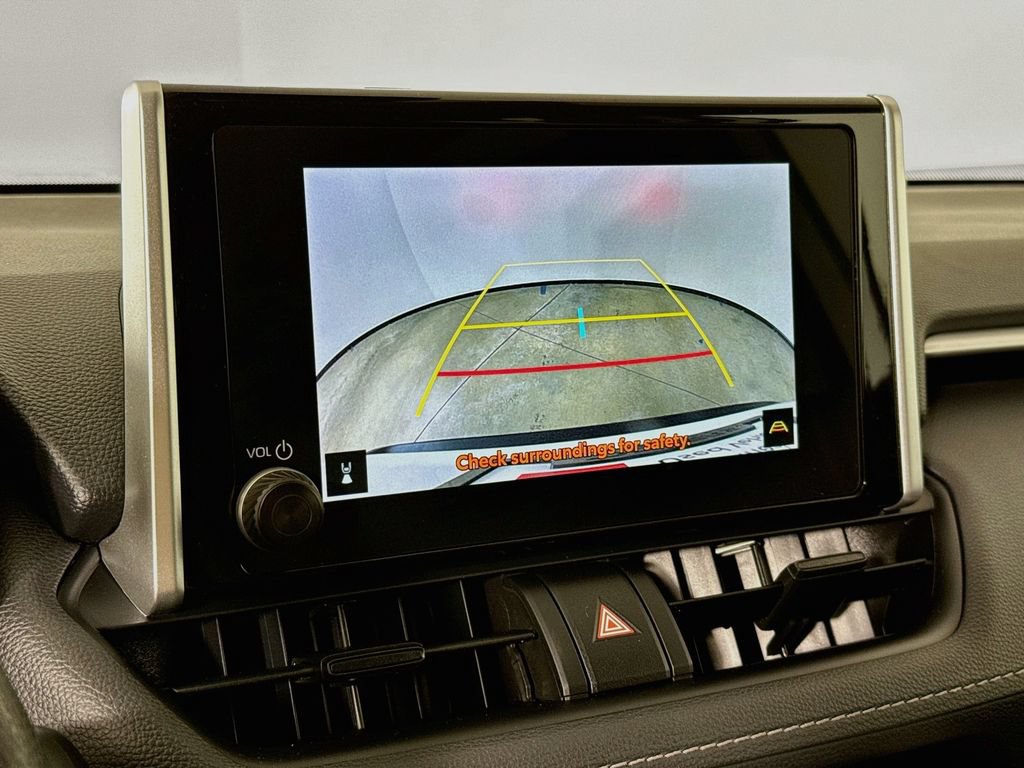 Certified 2024 Toyota RAV4 LE AWD/4WD image 15
