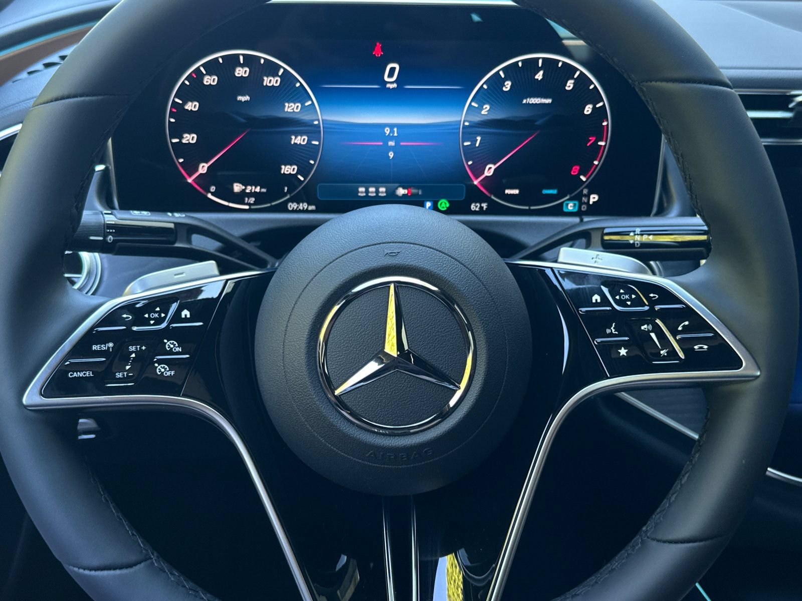 New 2026 Mercedes-Benz E 350 4MATIC Sedan image 22