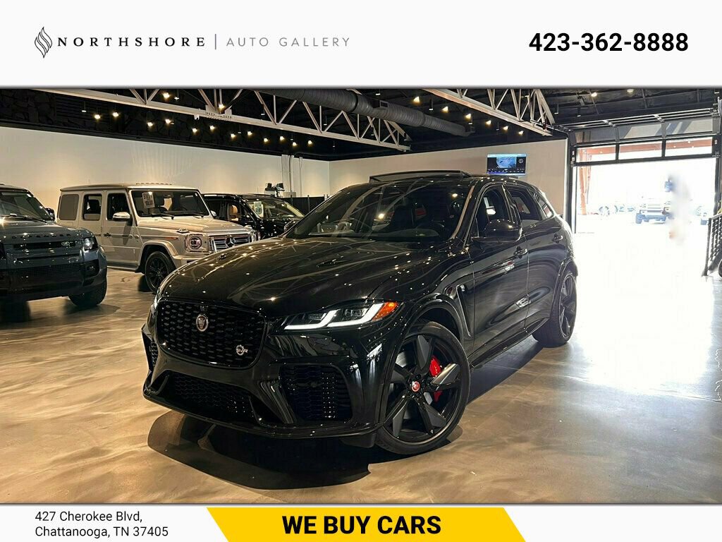 Used 2023 Jaguar F-PACE SVR image 1