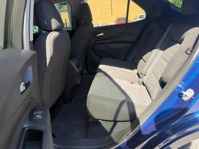 Used 2022 Chevrolet Equinox LT AWD/4WD image 15