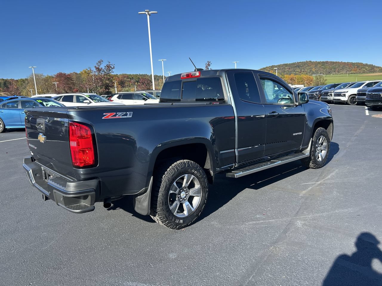 Used 2019 Chevrolet Colorado Z71 AWD/4WD image 7