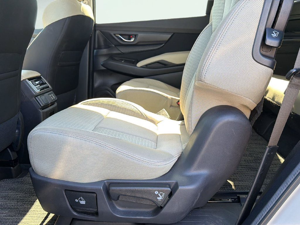Used 2025 Subaru Ascent Premium AWD/4WD image 31