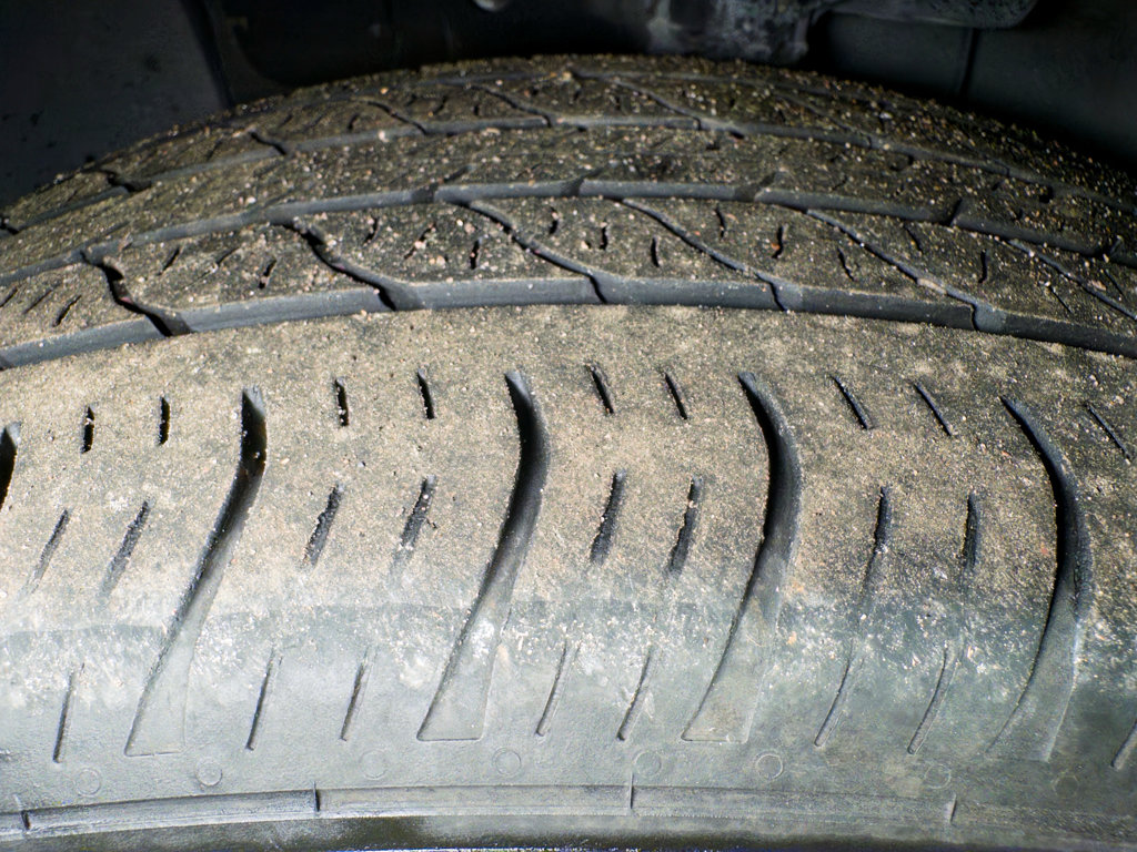 Used 2023 Kia Niro SX Touring image 32