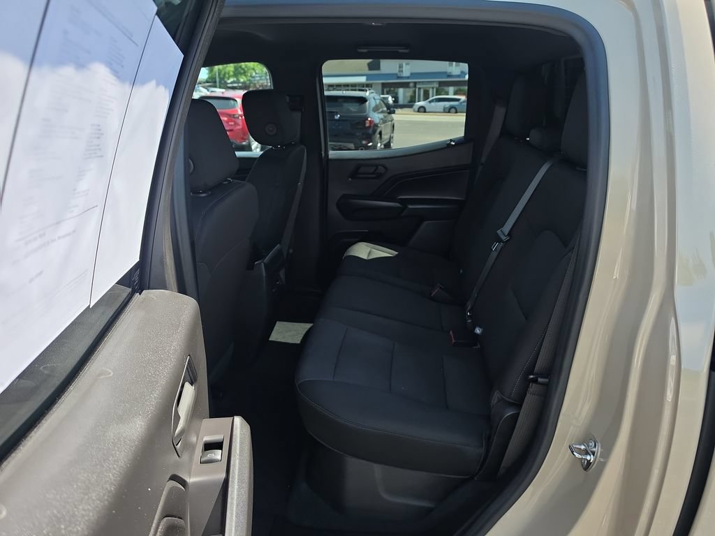 Used 2023 Chevrolet Colorado Trail Boss w/ Advanced Trailering Package AWD/4WD image 11