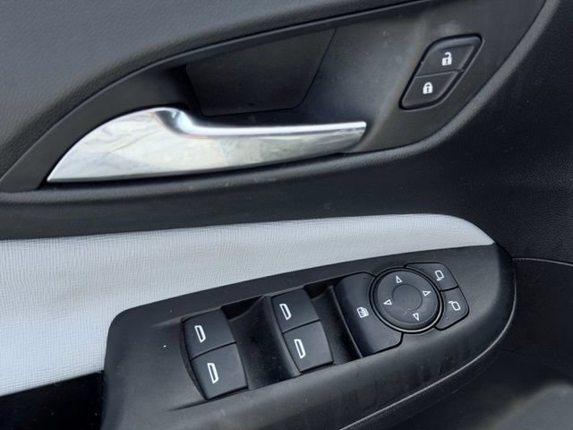 Used 2025 Buick Envista Preferred w/ Advanced Safety Package FWD image 12