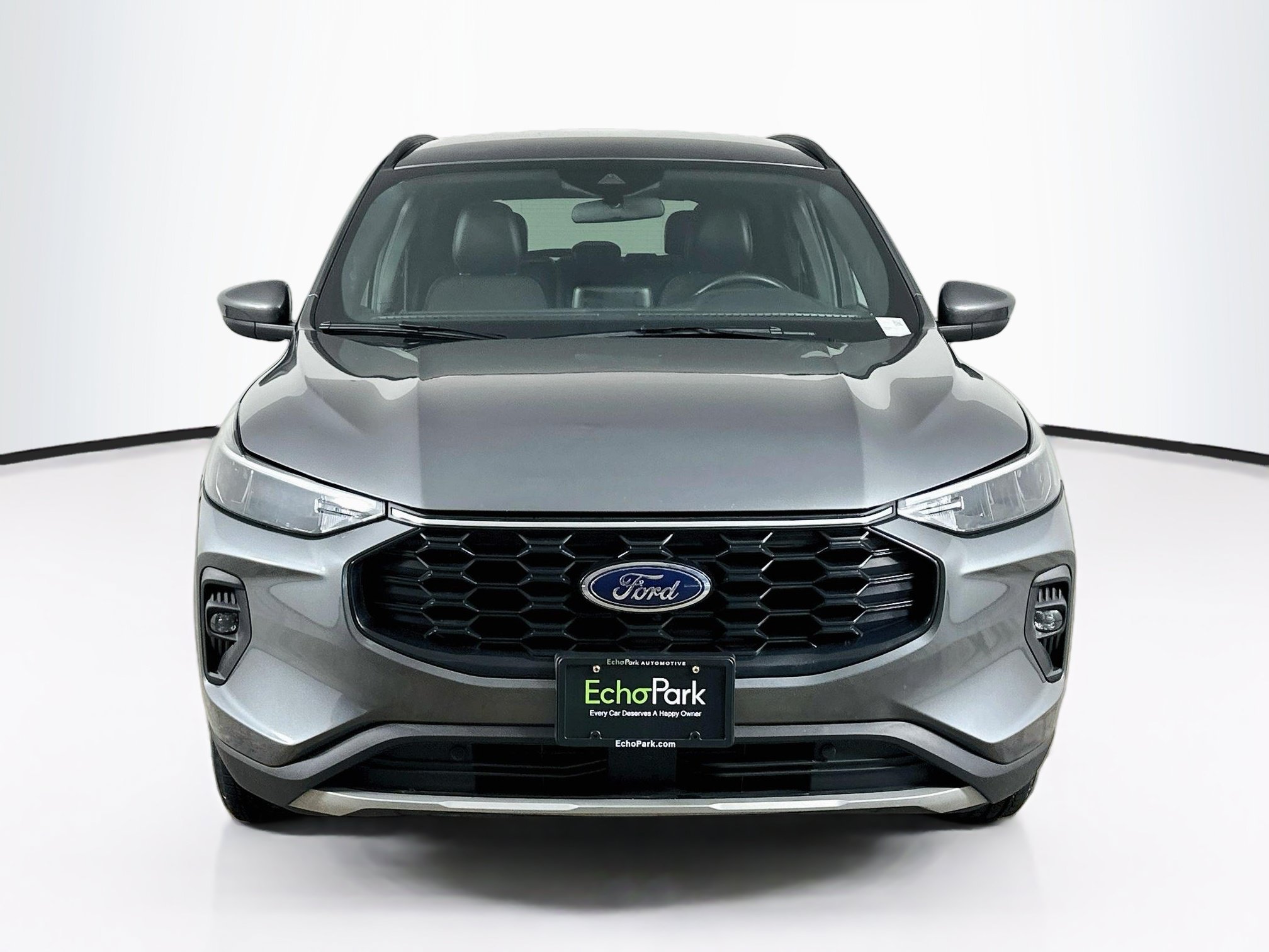 Used 2025 Ford Escape ST-Line Select AWD/4WD image 2