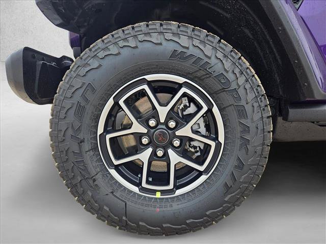 New 2026 Jeep Gladiator Rubicon w/ Steel Power Dome Hood Package AWD/4WD image 10