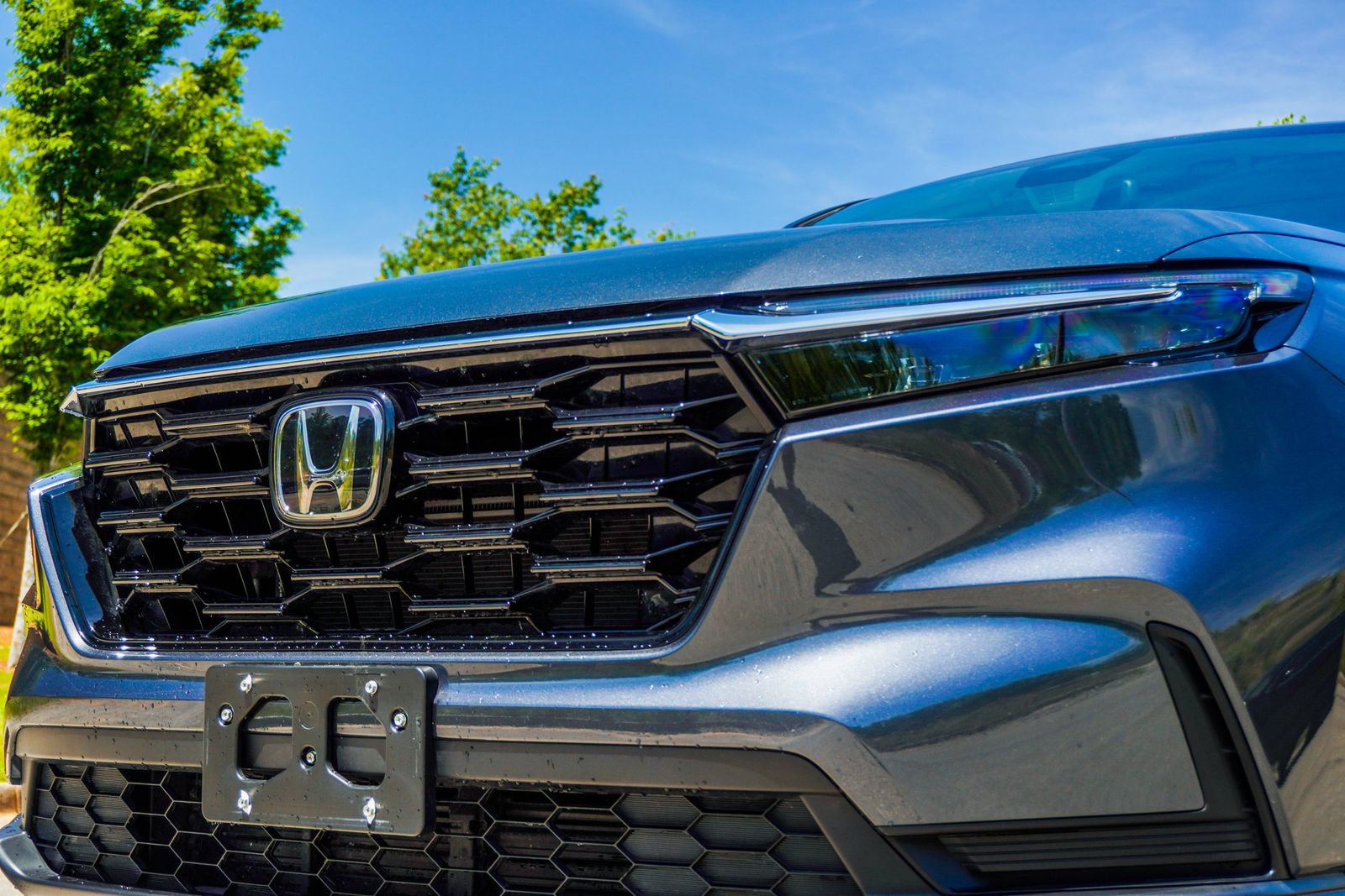 Used 2024 Honda CR-V EX image 2