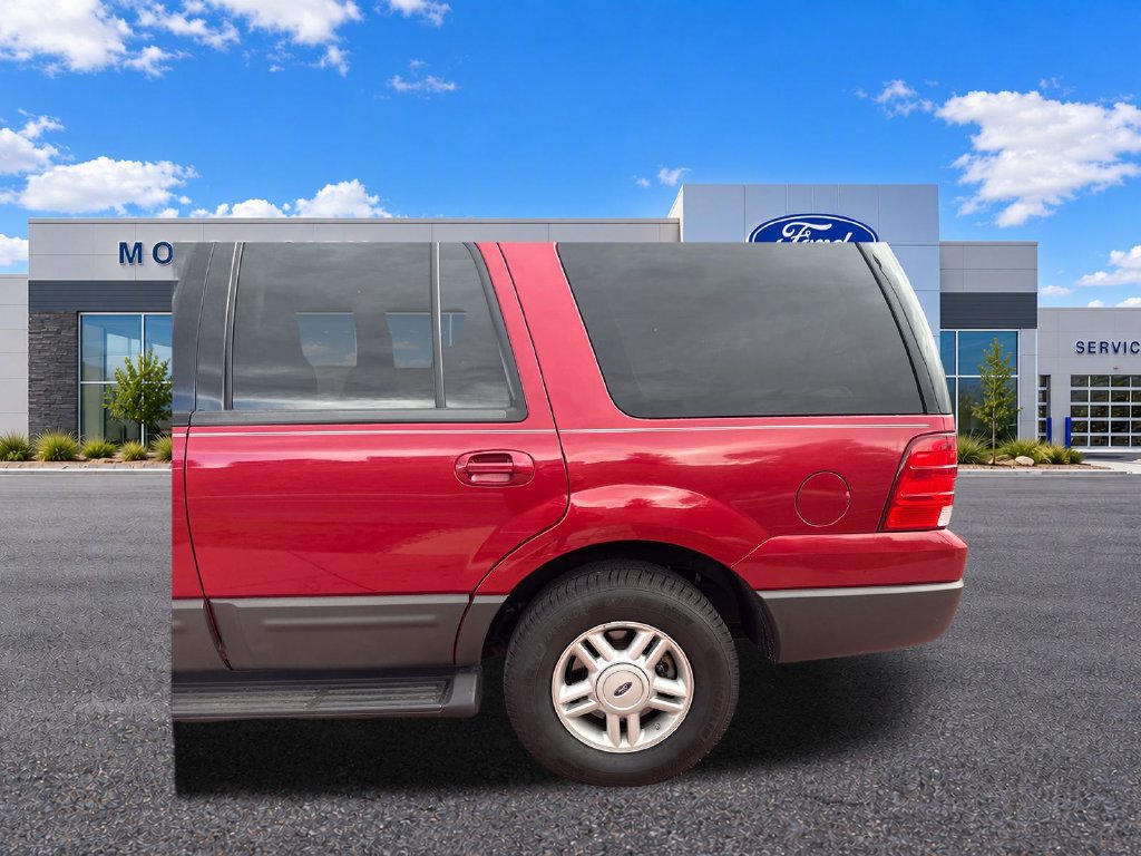 Used 2004 Ford Expedition XLT AWD/4WD image 32