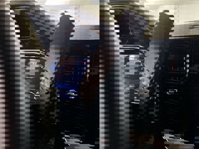 Used 2024 Chevrolet Silverado 3500 High Country w/ Technology Package image 15