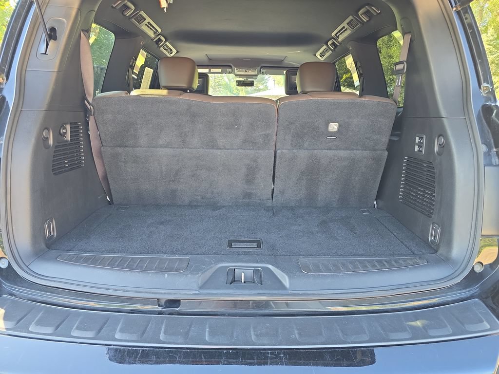 Used 2020 Nissan Armada Platinum w/ Platinum Reserve Package AWD/4WD image 25
