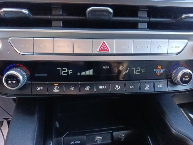 Used 2023 Kia Telluride LX image 25