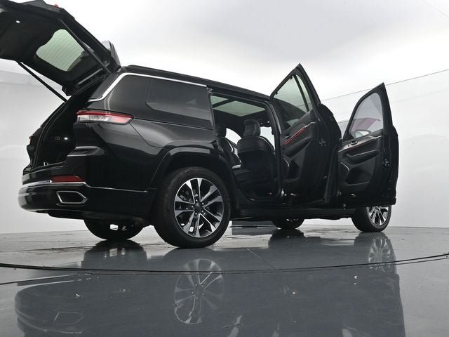 Used 2025 Jeep Grand Cherokee L Overland w/ Luxury Tech Group IV AWD/4WD image 46