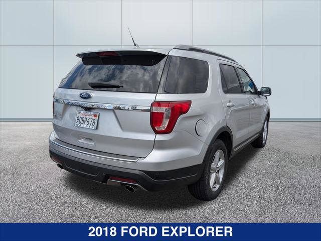 Used 2018 Ford Explorer XLT w/ Equipment Group 202A FWD image 5