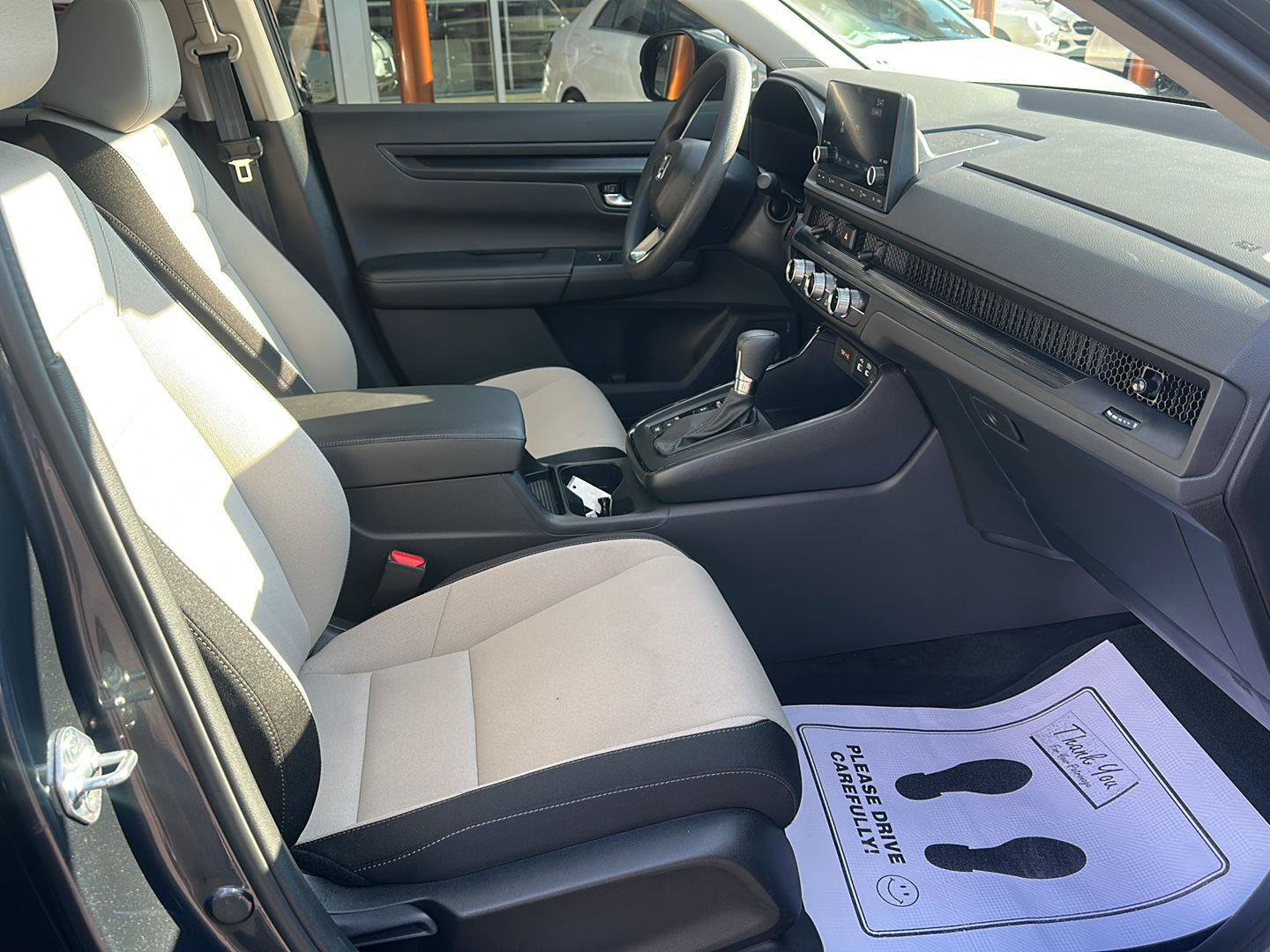 Used 2024 Honda CR-V EX image 8