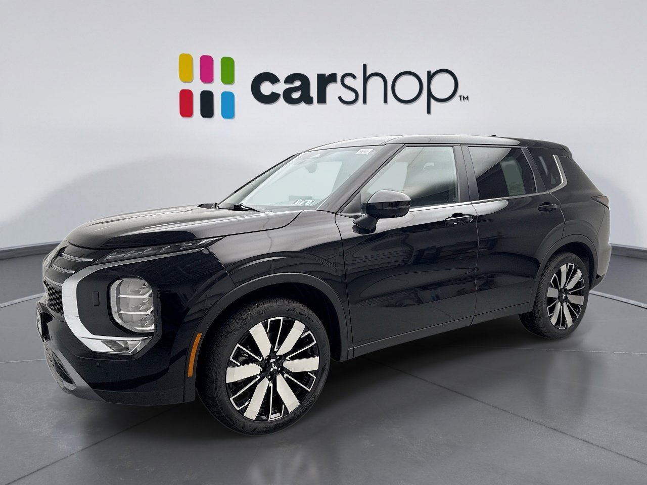 Used 2025 Mitsubishi Outlander SE
