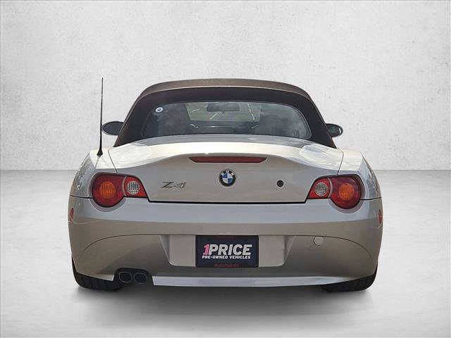 Used 2004 BMW Z4 3.0i RWD image 7