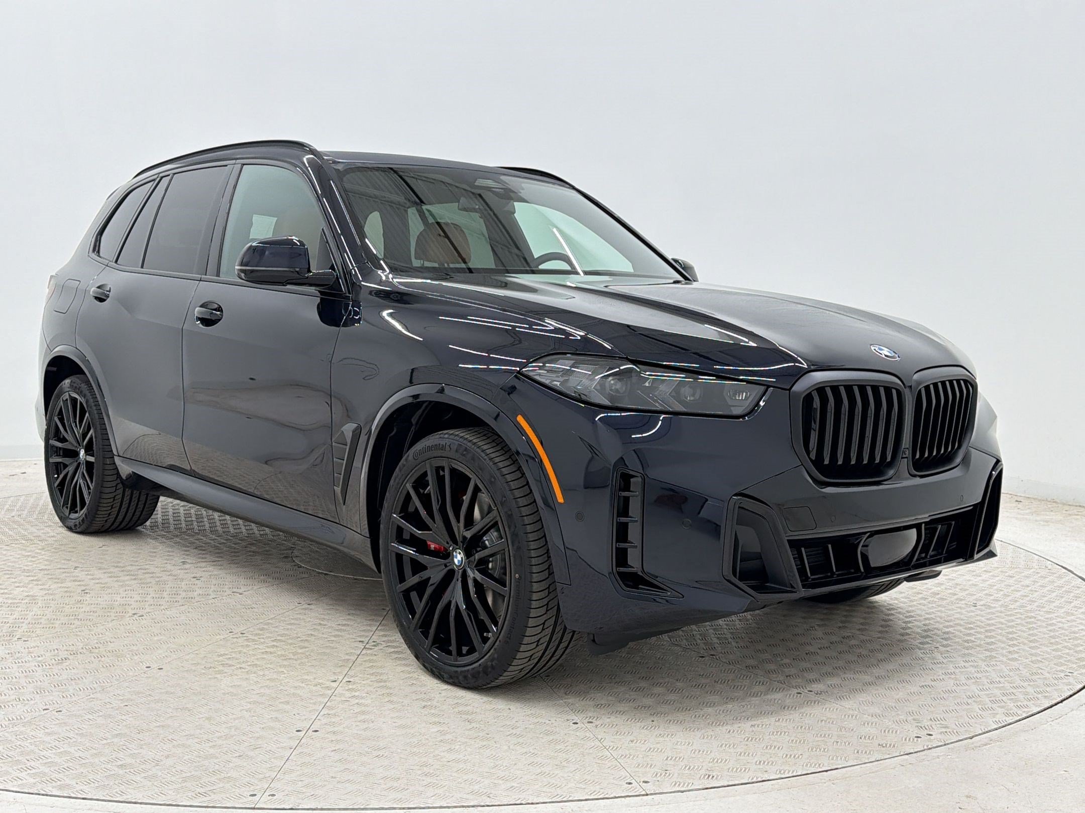 New 2026 BMW X5 xDrive40i w/ M Sport Package AWD/4WD image 7