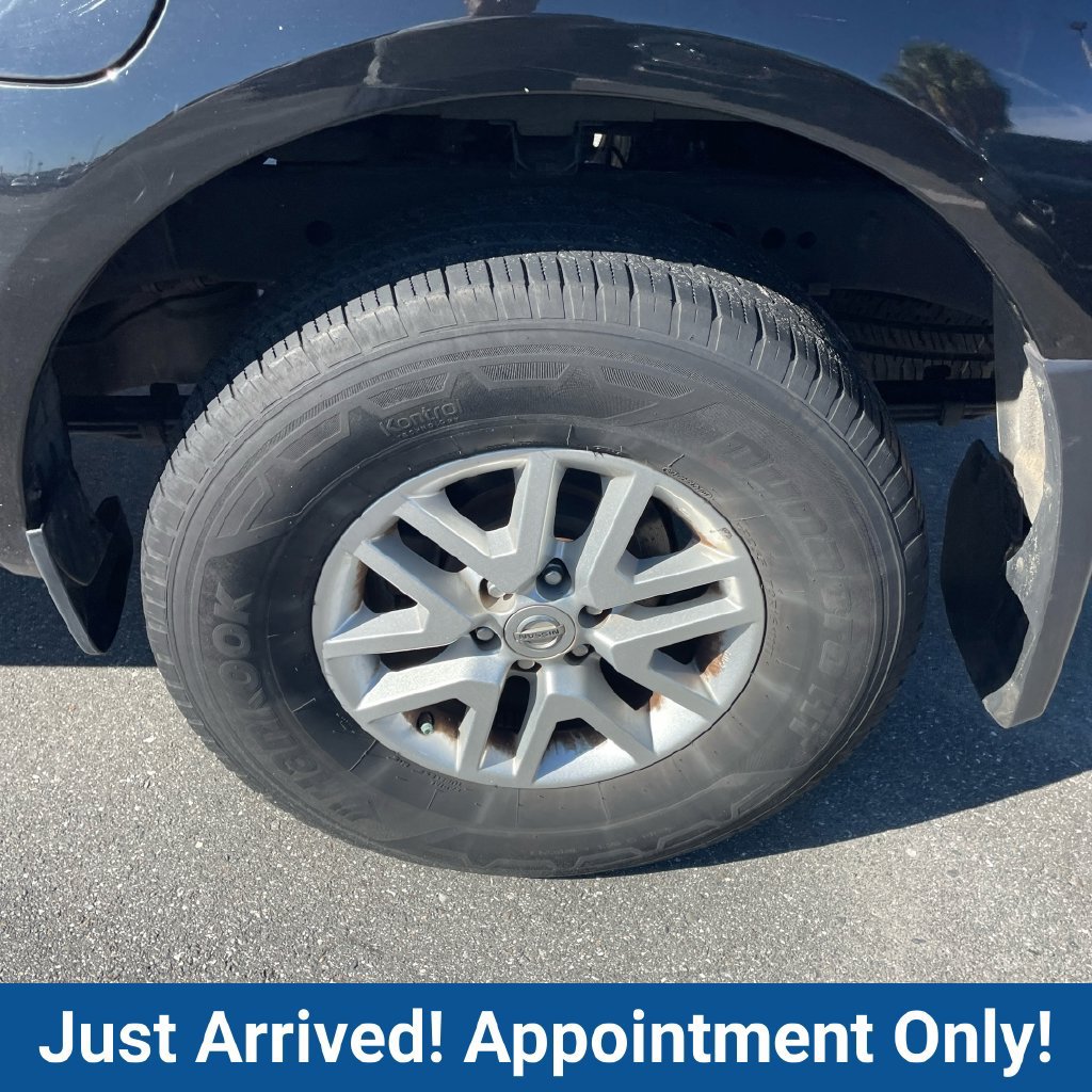 Used 2018 Nissan Frontier SV w/ Value Truck Package RWD image 15