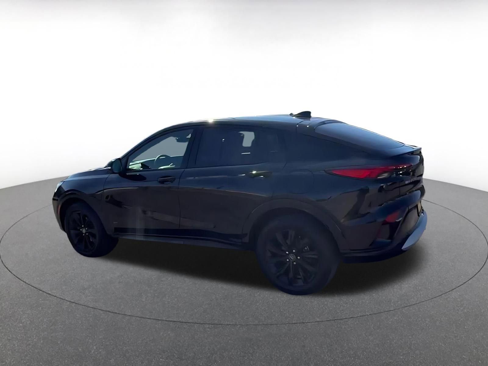 Used 2025 Buick Envista Sport Touring image 10