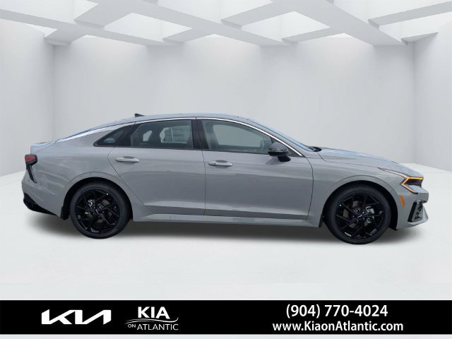 New 2027 Kia K5 GT-Line w/ GT-Line Premium Package FWD image 2