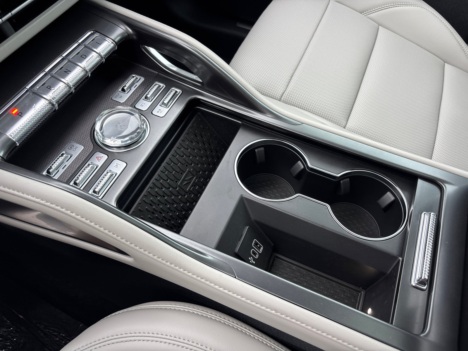 New 2026 Lincoln Nautilus Premier w/ Equipment Group 102A AWD/4WD image 24
