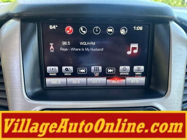 Used 2016 GMC Yukon Denali w/ Open Road Package AWD/4WD image 27