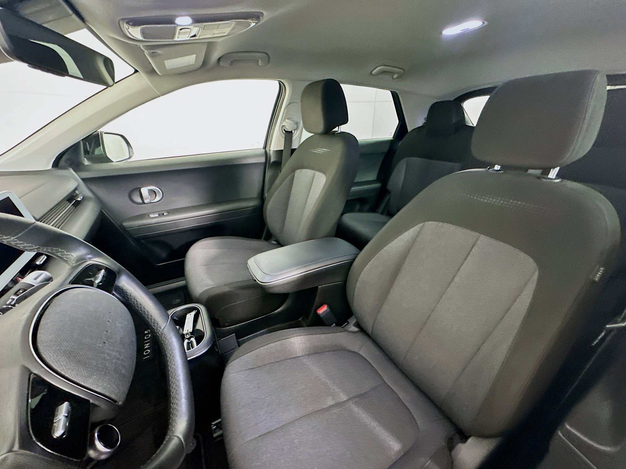 Used 2024 Hyundai Ioniq 5 SEL image 13