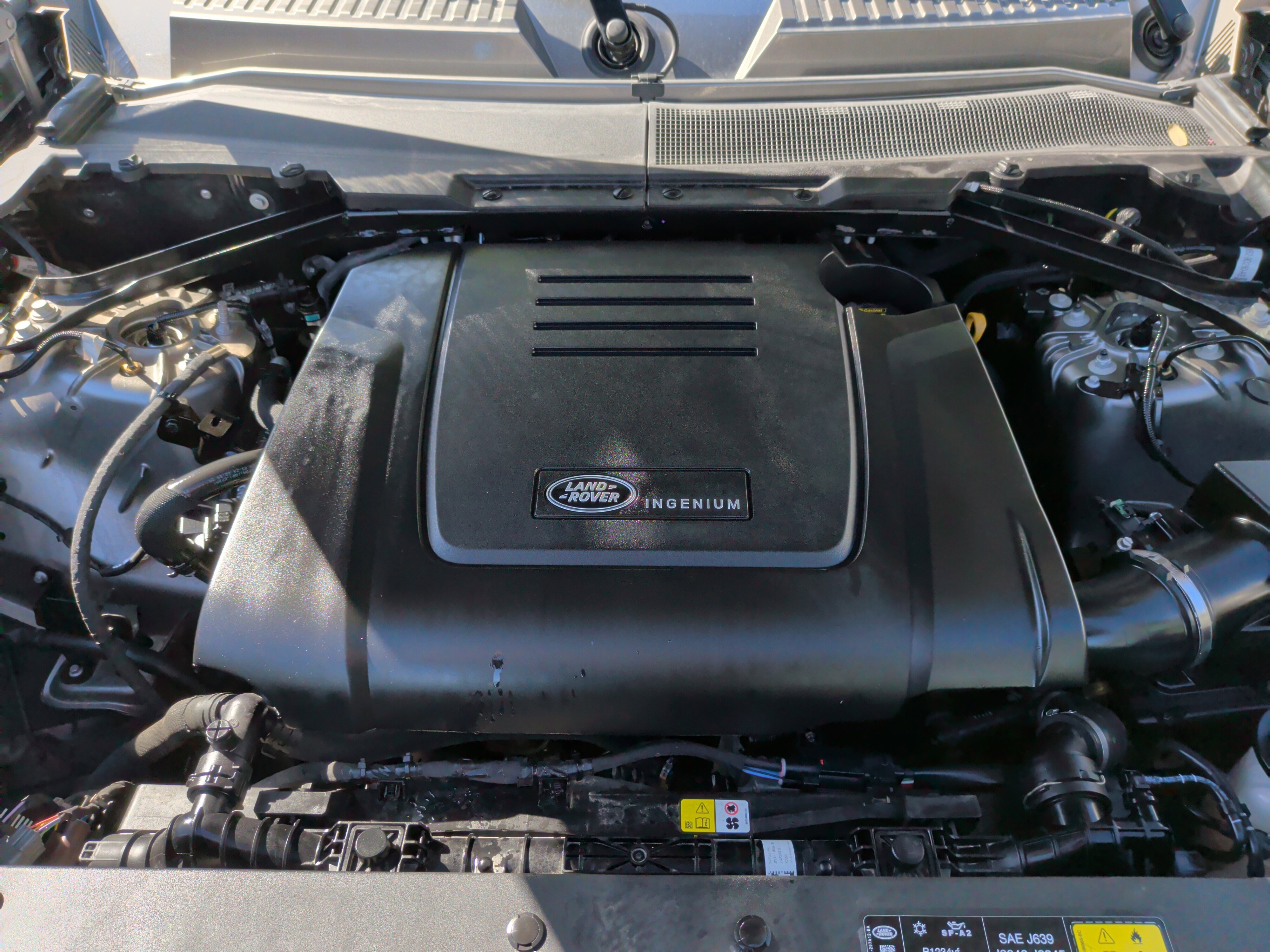 Used 2024 Land Rover Defender 110 S image 35