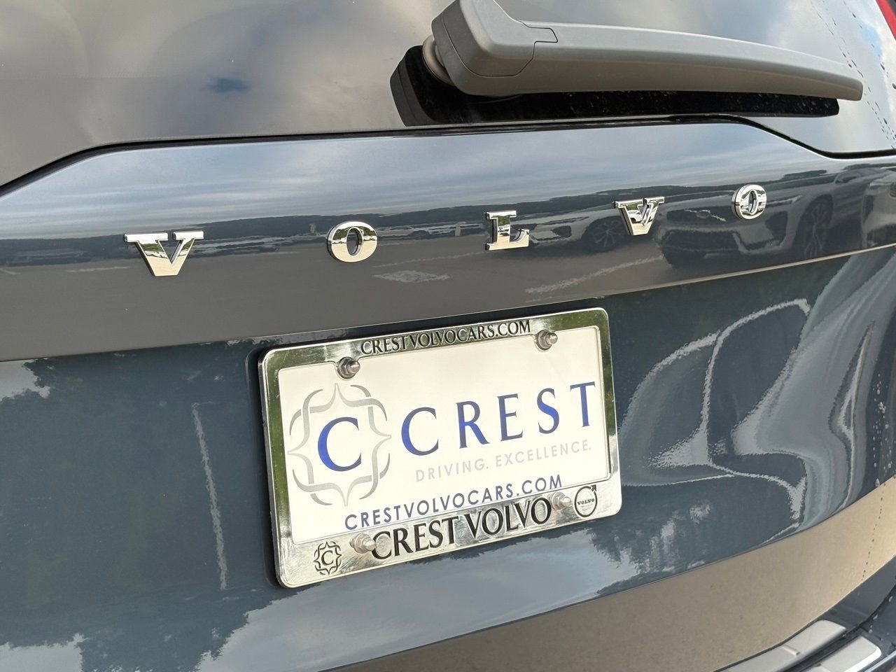 New 2026 Volvo XC90 T8 Plus w/ Protection Package Premier AWD/4WD image 6