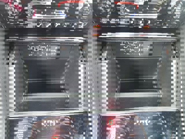 New 2025 Jeep Grand Cherokee L Limited w/ Trailer Tow Package image 9