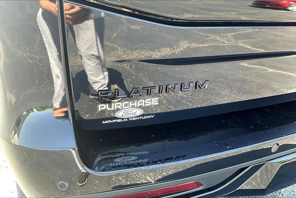 New 2026 Ford Expedition Platinum AWD/4WD image 9