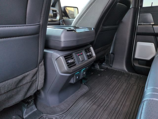 Used 2025 Ford F150 Lariat w/ Equipment Group 502A High AWD/4WD image 26