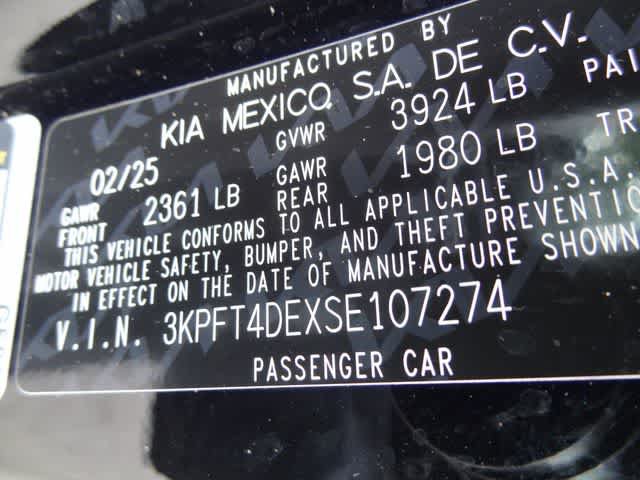 Used 2025 Kia K4 FWD image 40