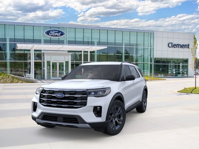 New 2026 Ford Explorer Active w/ Active Comfort Package AWD/4WD image 2