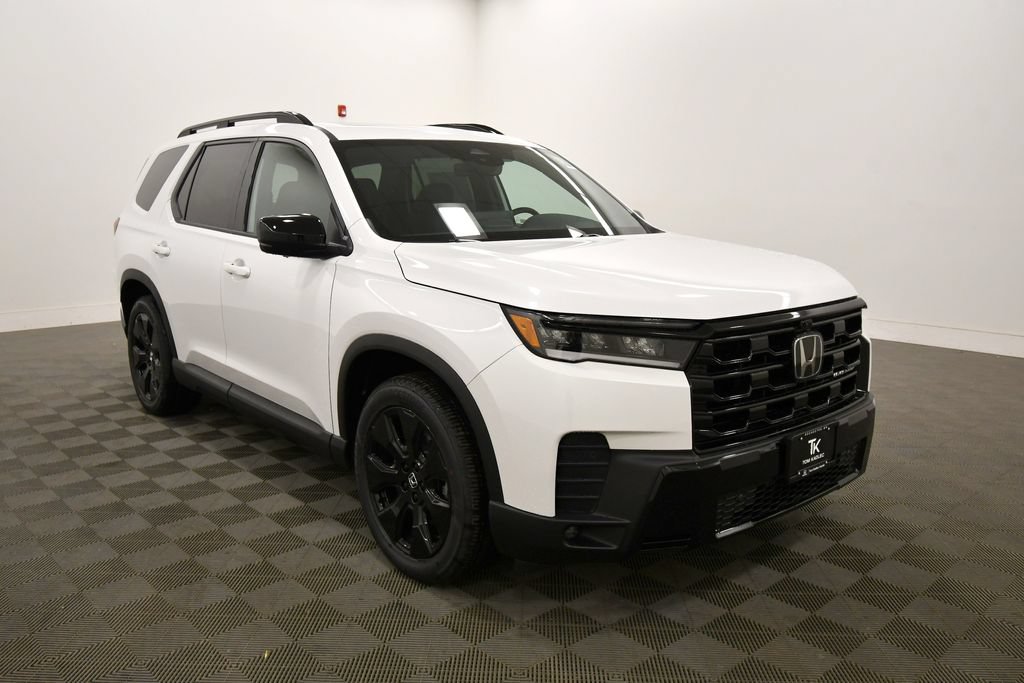 New 2026 Honda Pilot Black Edition image 9