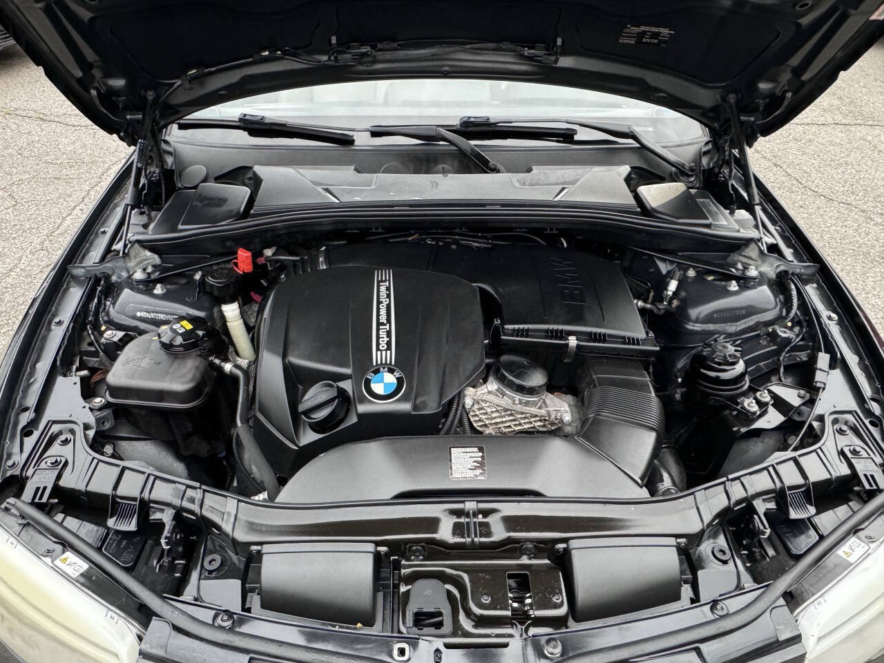 Used 2013 BMW 135i Convertible RWD image 16