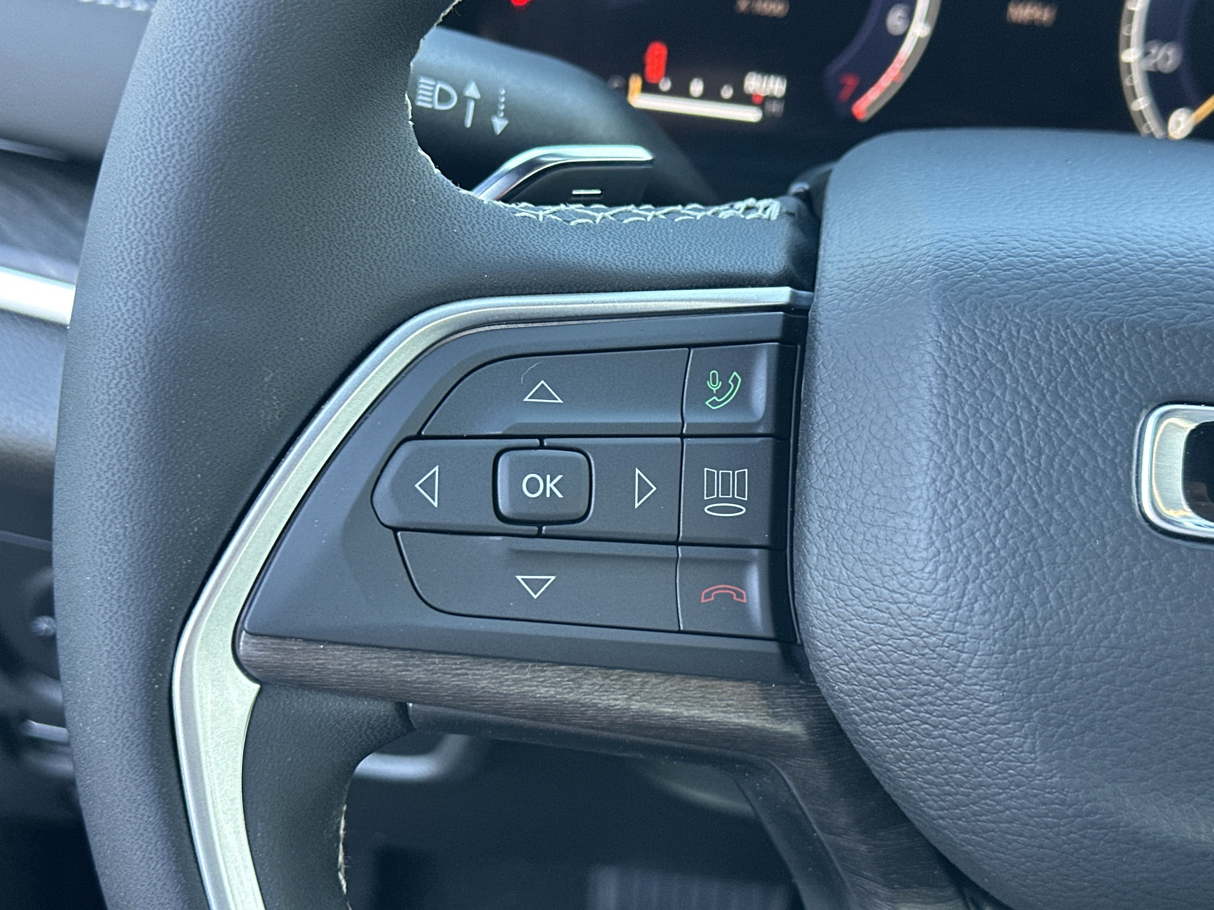 New 2026 Jeep Grand Cherokee L Limited image 12