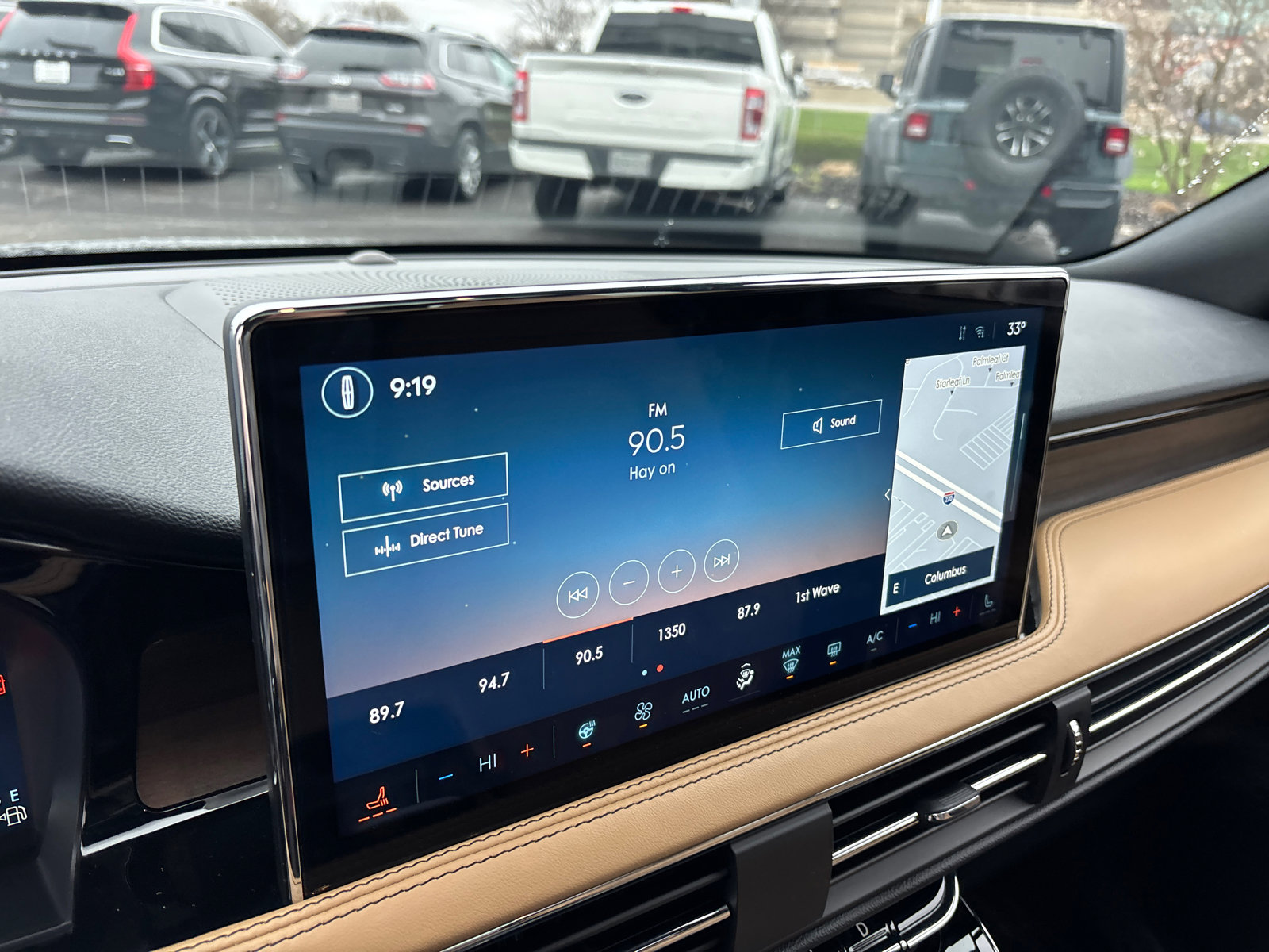 Certified 2023 Lincoln Corsair Reserve w/ Equipment Group 201A image 19