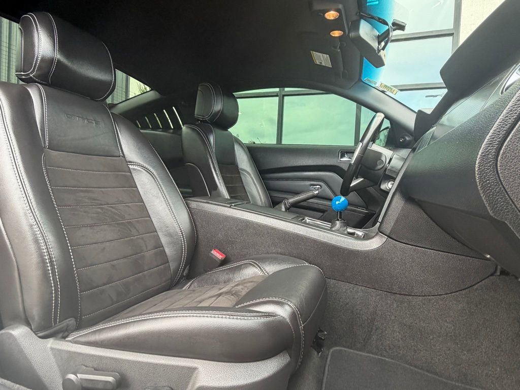 Used 2013 Ford Mustang GT Premium RWD image 21