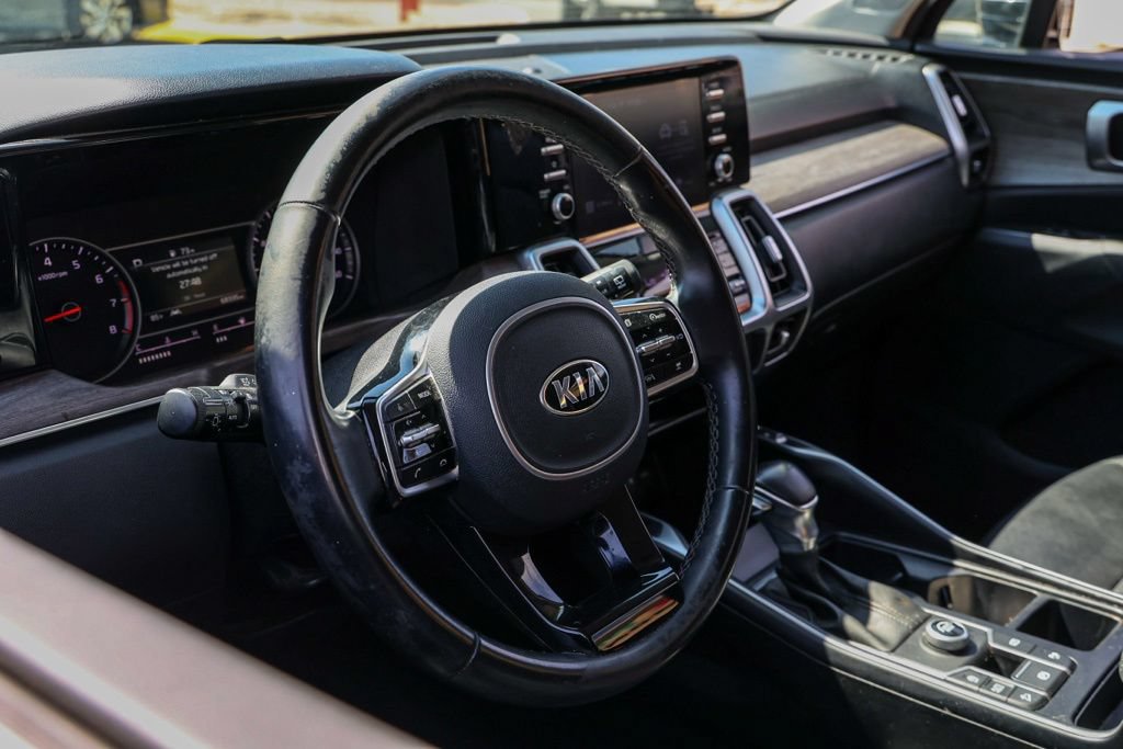 Used 2021 Kia Sorento EX FWD image 14