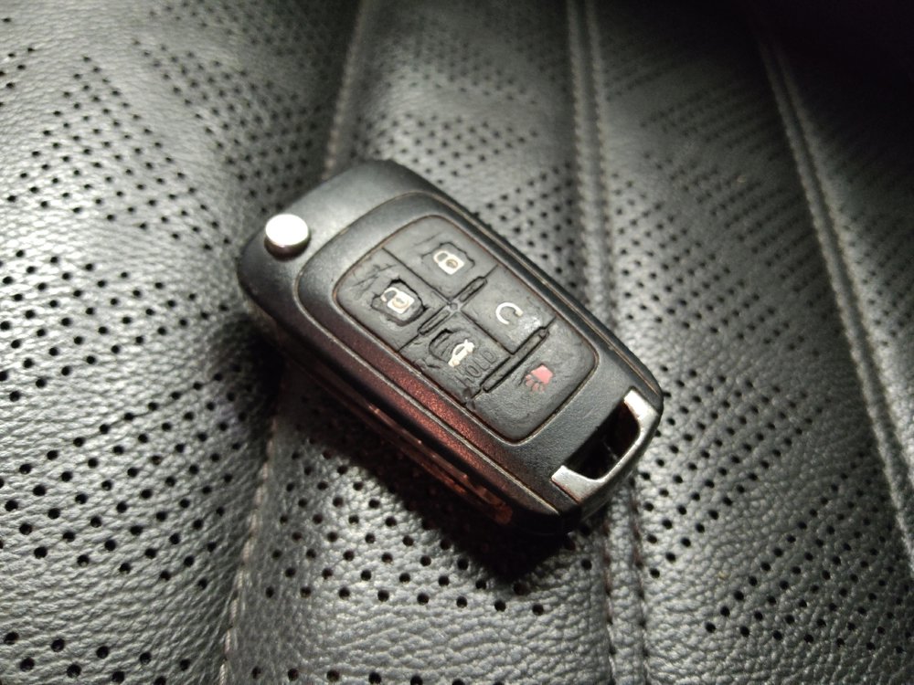 Used 2019 Buick Cascada Premium image 32